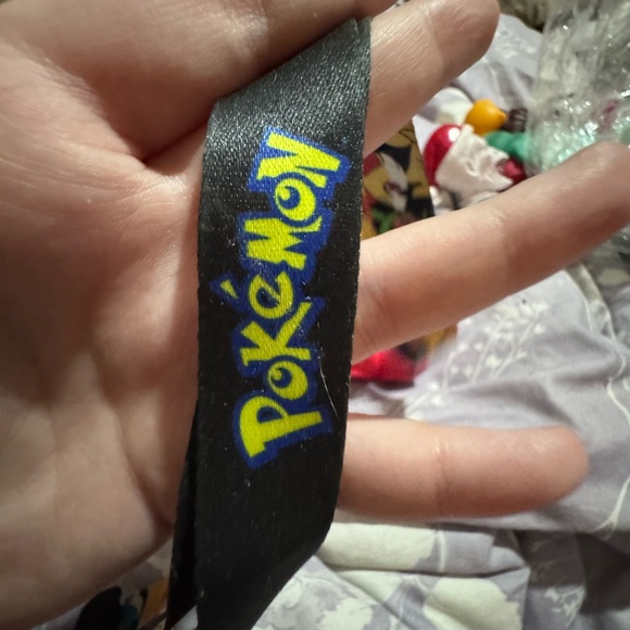 Pokémon bundle - Picture 3 of 7